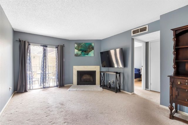 12550 Whittington Dr 814, Houston, TX 77077