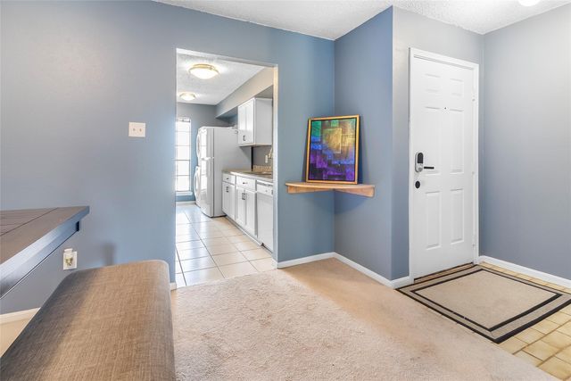 12550 Whittington Dr 814, Houston, TX 77077