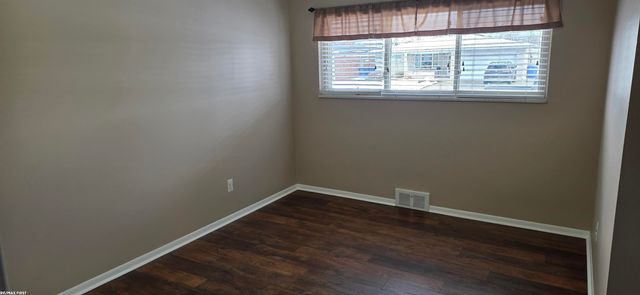 30609 Moulin Avenue, Warren, MI 48088