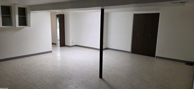 30609 Moulin Avenue, Warren, MI 48088