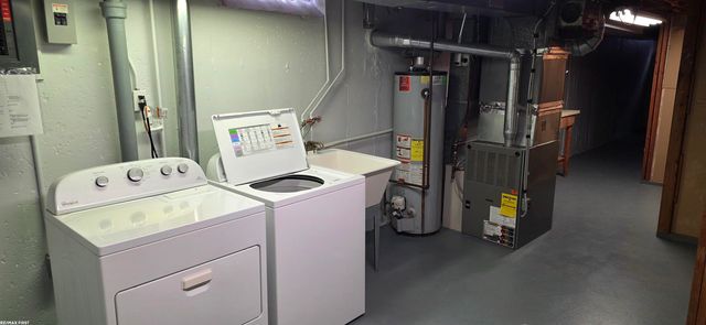 30609 Moulin Avenue, Warren, MI 48088