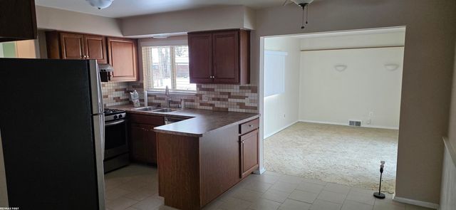 30609 Moulin Avenue, Warren, MI 48088