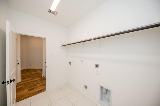 42514 Summer Crest Road, Magnolia, TX 77354