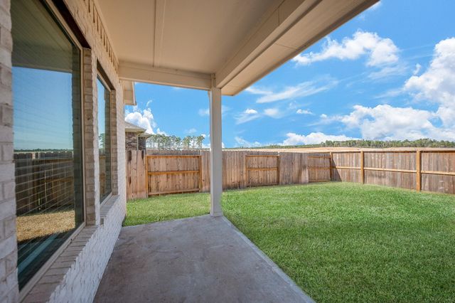 42514 Summer Crest Road, Magnolia, TX 77354