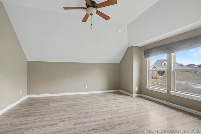12711 S 3rd Street, Jenks, OK 74037