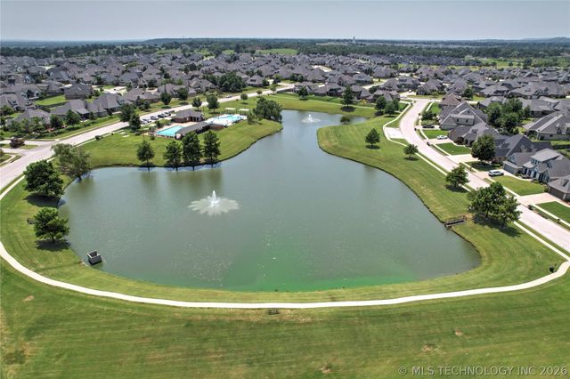 12711 S 3rd Street, Jenks, OK 74037