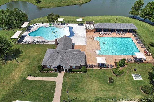 12711 S 3rd Street, Jenks, OK 74037