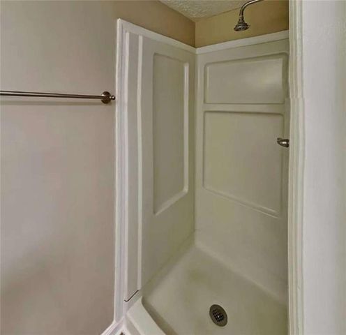 8602 Creekwood Way, Jonesboro, GA 30238