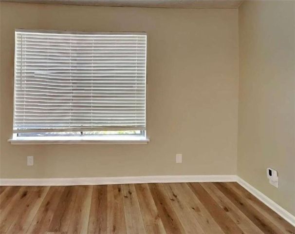 8602 Creekwood Way, Jonesboro, GA 30238