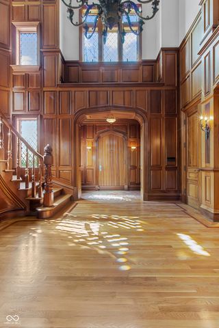 7946 Mill Stream Circle, Indianapolis, IN 46278