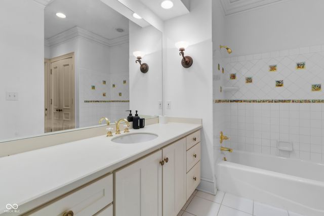 7946 Mill Stream Circle, Indianapolis, IN 46278