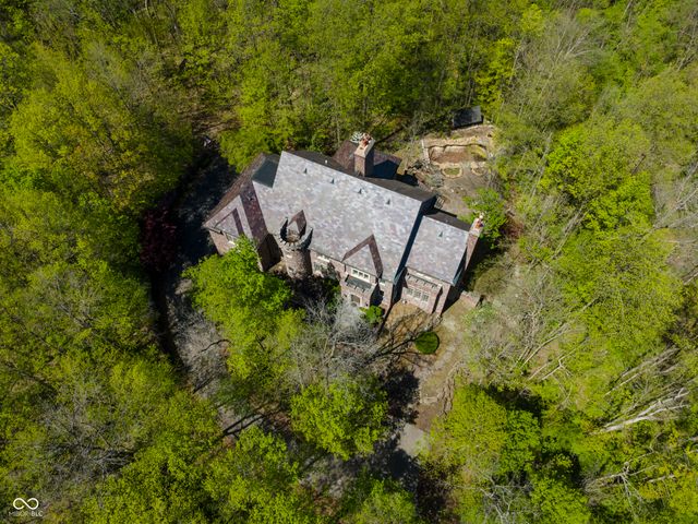 7946 Mill Stream Circle, Indianapolis, IN 46278