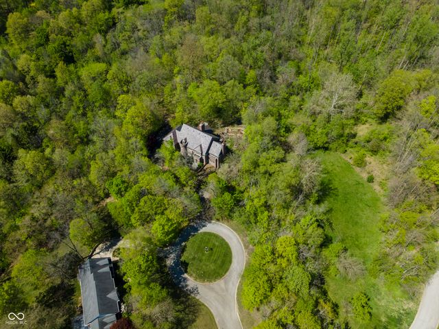 7946 Mill Stream Circle, Indianapolis, IN 46278