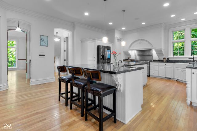 7946 Mill Stream Circle, Indianapolis, IN 46278