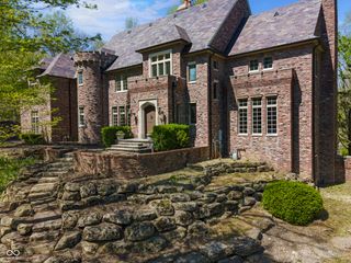 7946 Mill Stream Circle, Indianapolis, IN 46278
