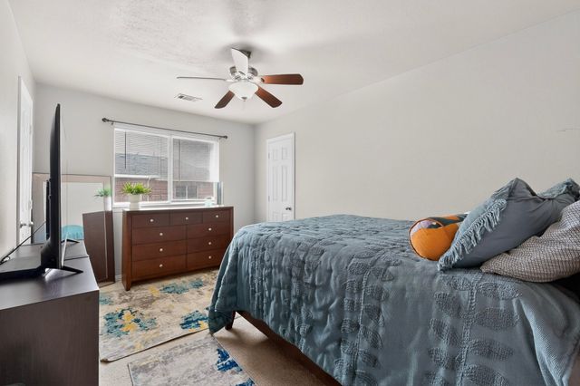 704 Shady Meadow Lane, Glenn Heights, TX 75154