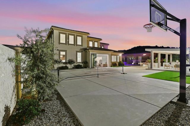 18665 Corte Arcangel, Morgan Hill, CA 95037
