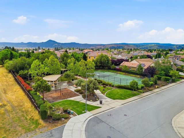 18665 Corte Arcangel, Morgan Hill, CA 95037