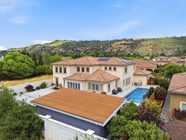 18665 Corte Arcangel, Morgan Hill, CA 95037
