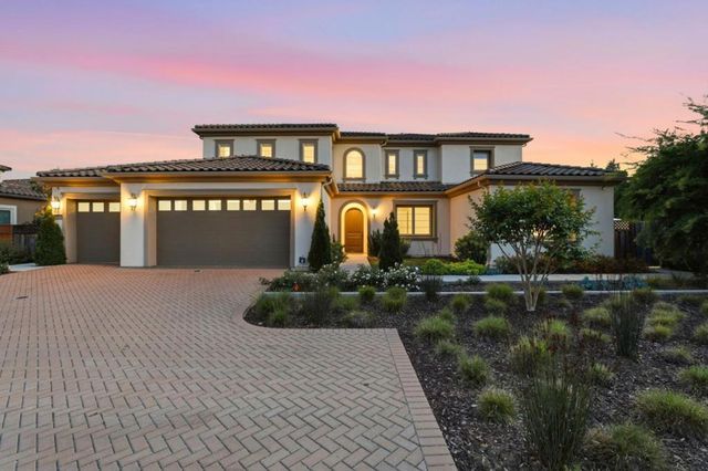 18665 Corte Arcangel, Morgan Hill, CA 95037