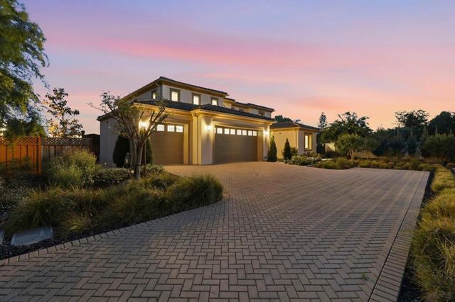 18665 Corte Arcangel, Morgan Hill, CA 95037
