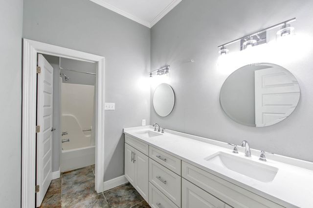 225 Chase Dr, Bourg, LA 70343