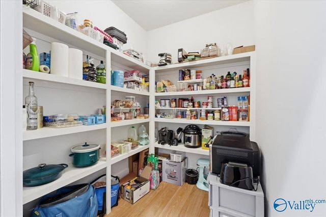 369 Kendallwood Drive, Meridianville, AL 35759