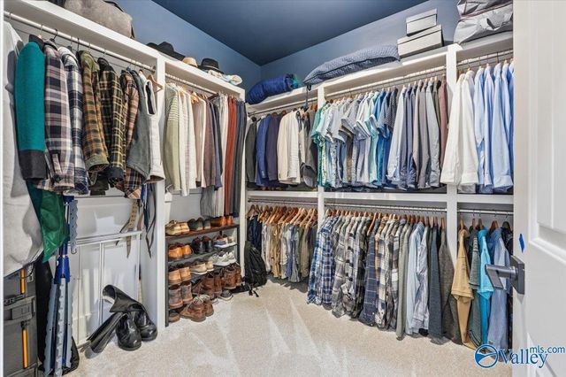 369 Kendallwood Drive, Meridianville, AL 35759