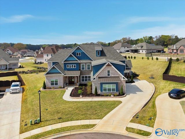 369 Kendallwood Drive, Meridianville, AL 35759