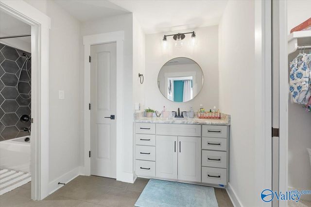 369 Kendallwood Drive, Meridianville, AL 35759