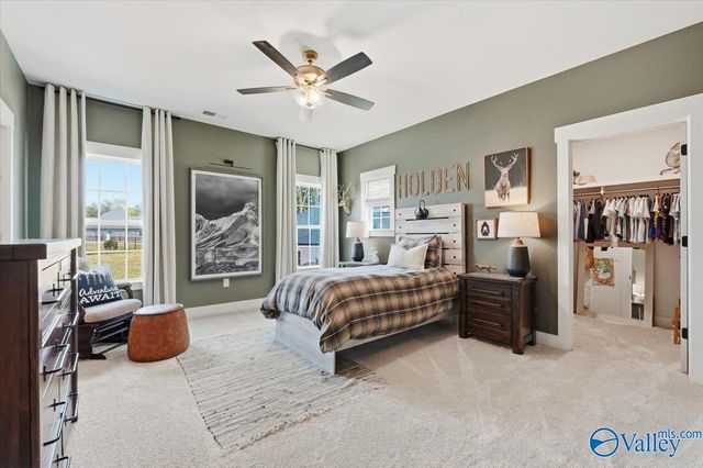 369 Kendallwood Drive, Meridianville, AL 35759