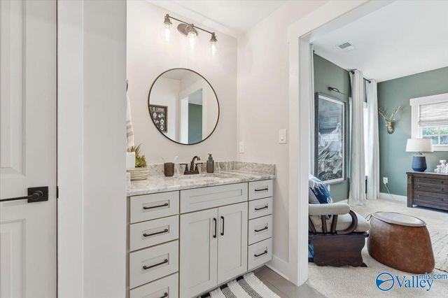 369 Kendallwood Drive, Meridianville, AL 35759