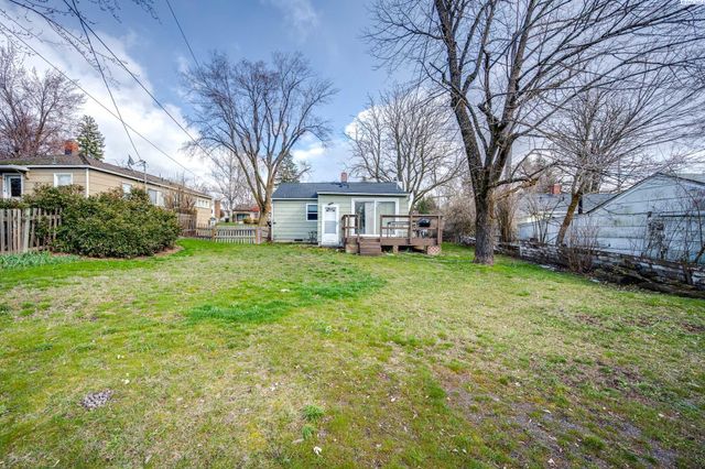 715 NW Fisk St, Pullman, WA 99163