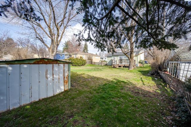 715 NW Fisk St, Pullman, WA 99163