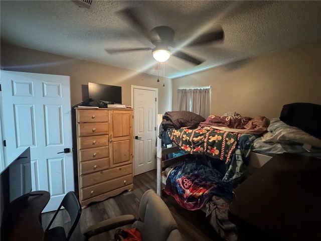 1010 E 23rd Street, Russellville, AR 72802