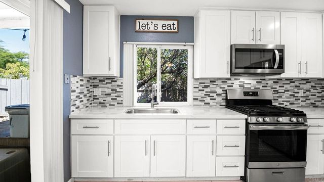 1161 N Rose St, Escondido, CA 92027
