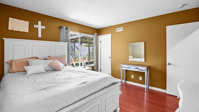 1161 N Rose St, Escondido, CA 92027