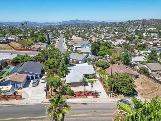 1161 N Rose St, Escondido, CA 92027