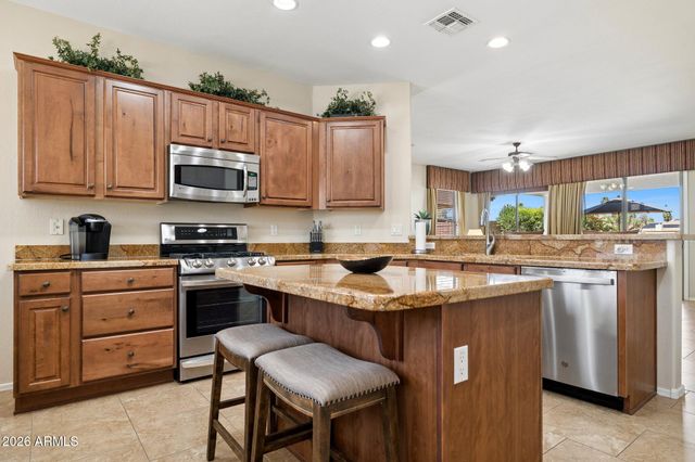 15672 W ROANOKE Avenue, Goodyear, AZ 85395