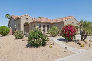 15672 W ROANOKE Avenue, Goodyear, AZ 85395