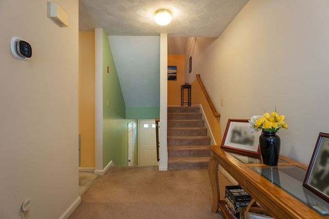 703 Brookhaven Ln 703, Woonsocket, RI 02895