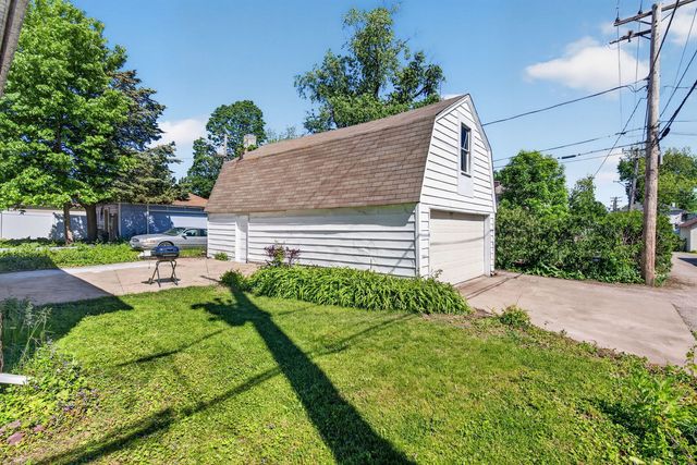 807 Farragut Place, Joliet, IL 60435