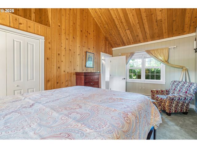 33150 Ne WILSONVILLE Rd, Newberg, OR 97132