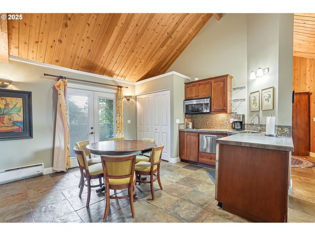 33150 Ne WILSONVILLE Rd, Newberg, OR 97132