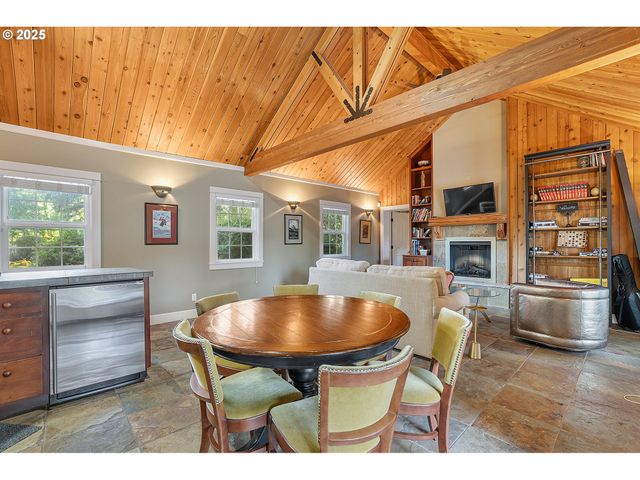 33150 Ne WILSONVILLE Rd, Newberg, OR 97132