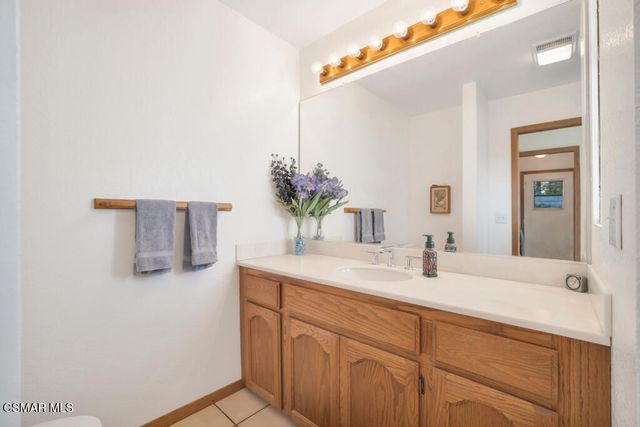 2147 Mccrea Road, Thousand Oaks, CA 91362