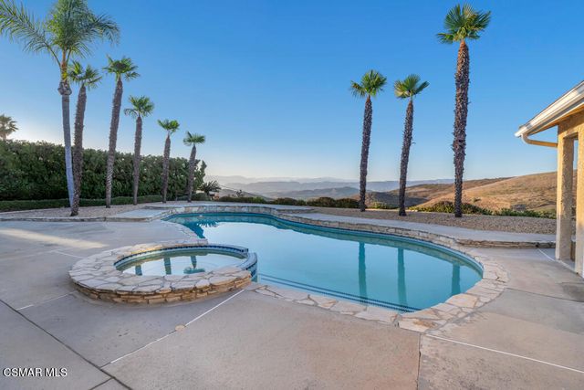 2147 Mccrea Road, Thousand Oaks, CA 91362