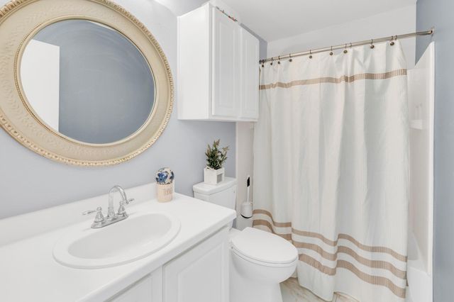 18400 Sun Haven CV, Elgin, TX 78621