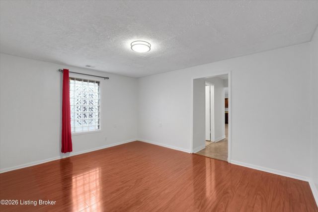 1108 Schiller Ave, Louisville, KY 40204