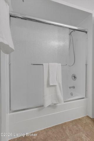 1108 Schiller Ave, Louisville, KY 40204